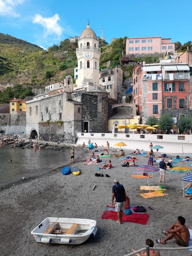 Angilina'S Apartment Vernazza Exterior photo